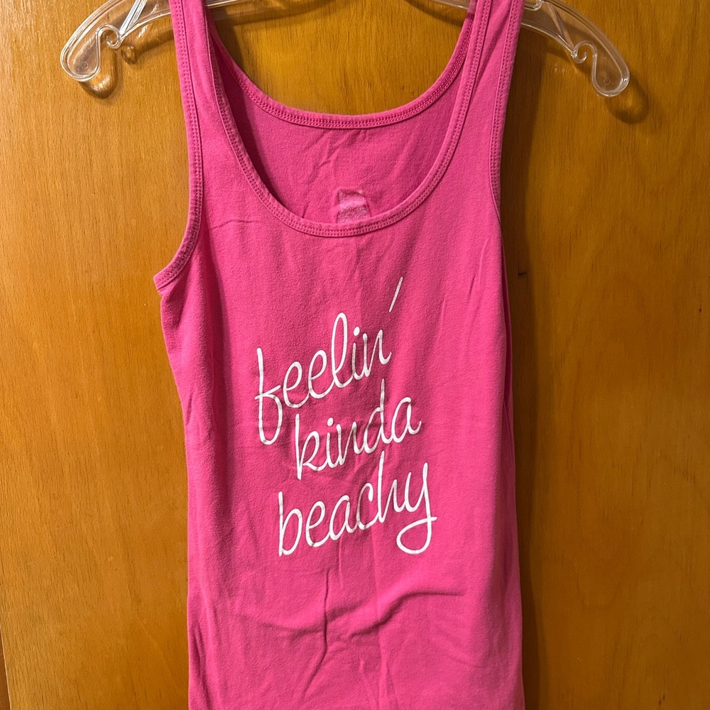 Pink Hooters Tank Top - Feelin' Kinda Beachy